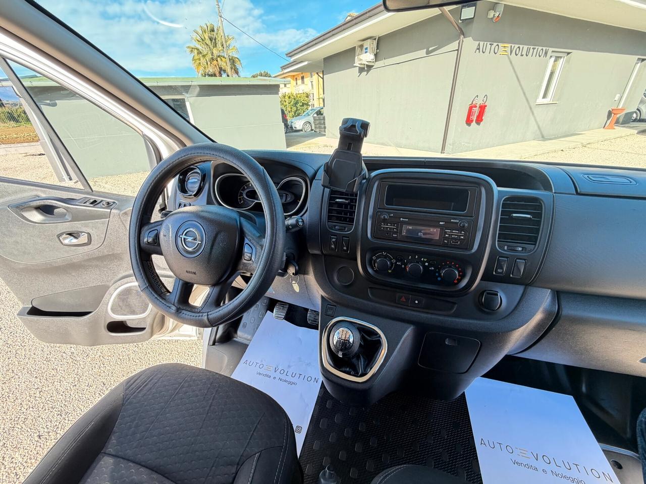 Opel Vivaro 1.6 BiTurbo 120 cv 9 posti 241.424 km IVA COMPRESA