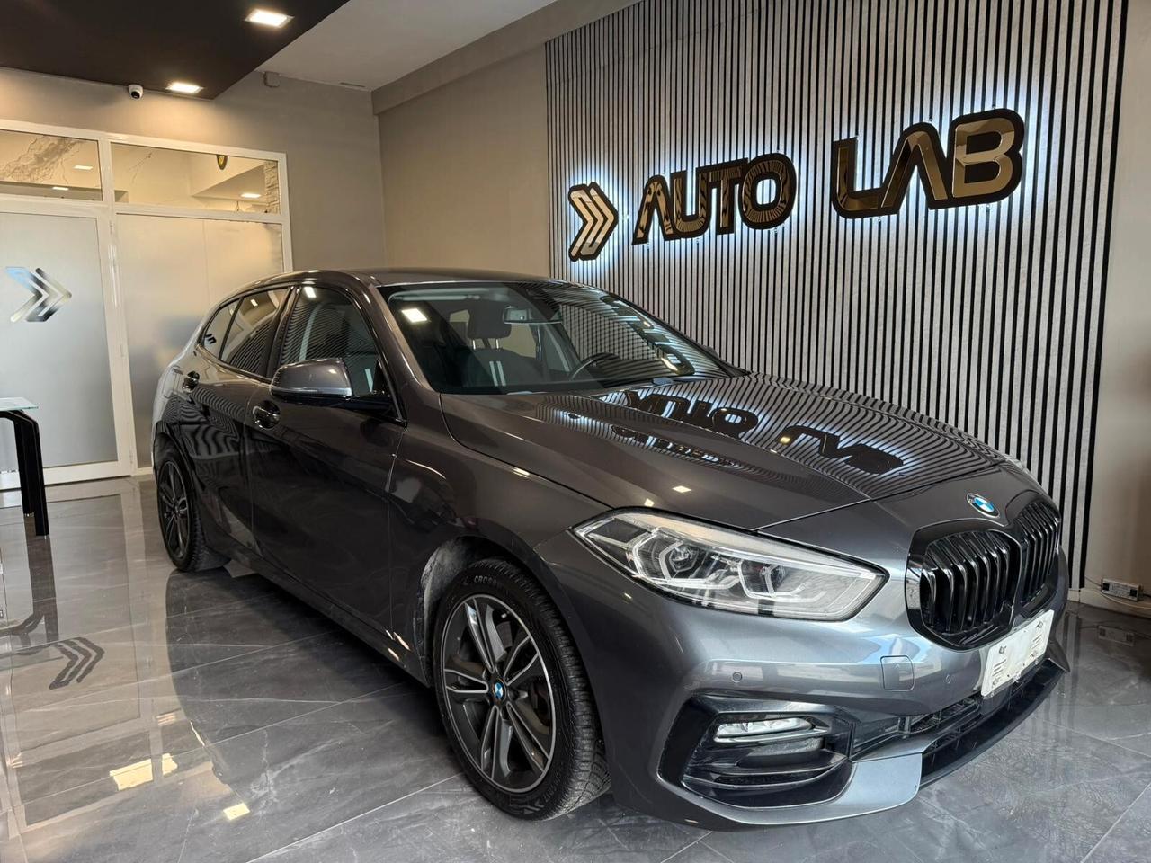 Bmw 116 116d 5p. Business