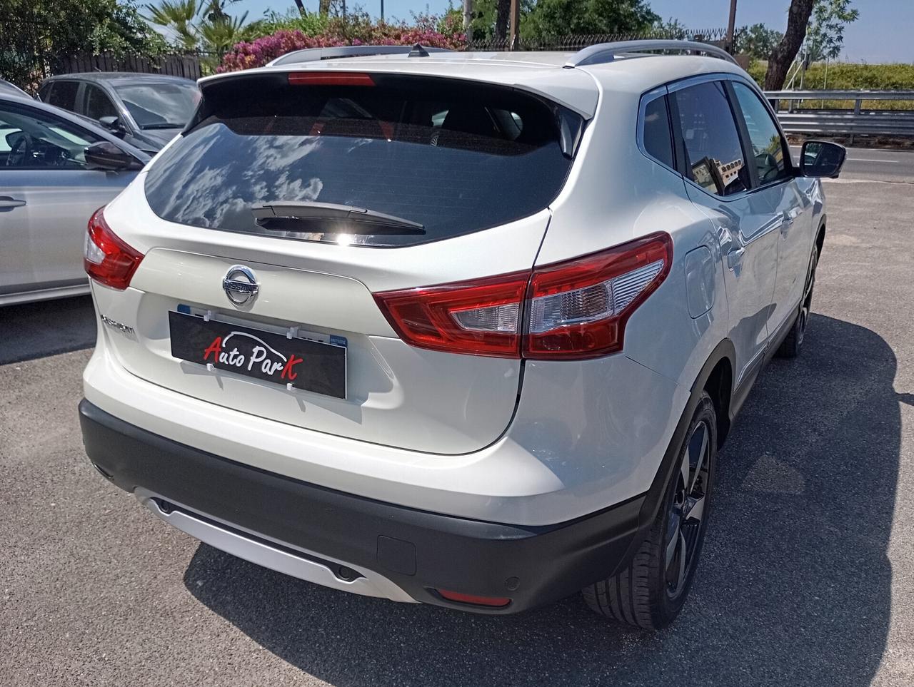 Nissan Qashqai 1.2 DIG-T N-Connecta