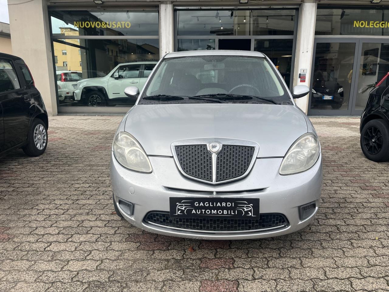 Lancia Ypsilon 1.2 Argento