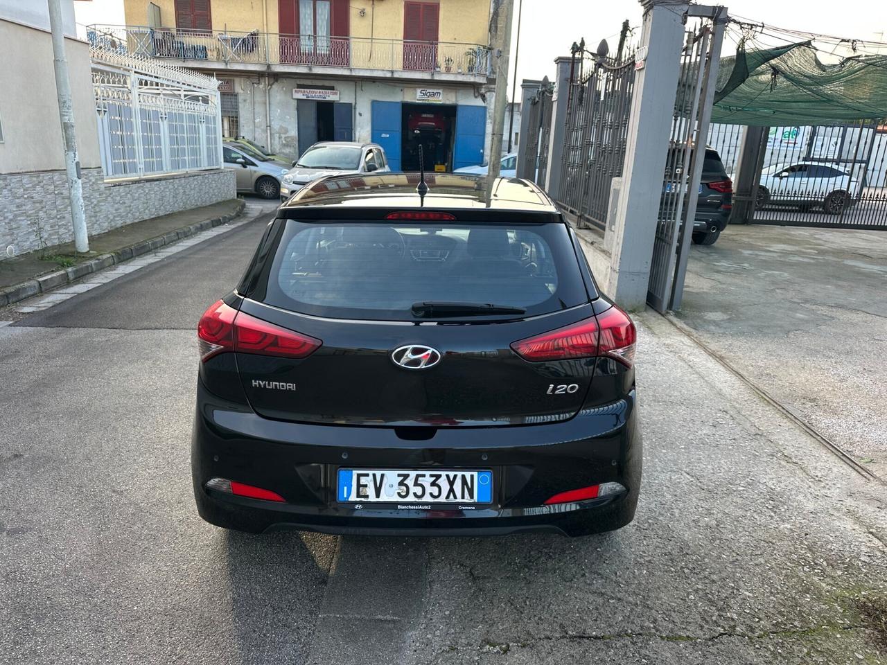 Hyundai i20 1.2 84 CV 5 porte Classic 2015