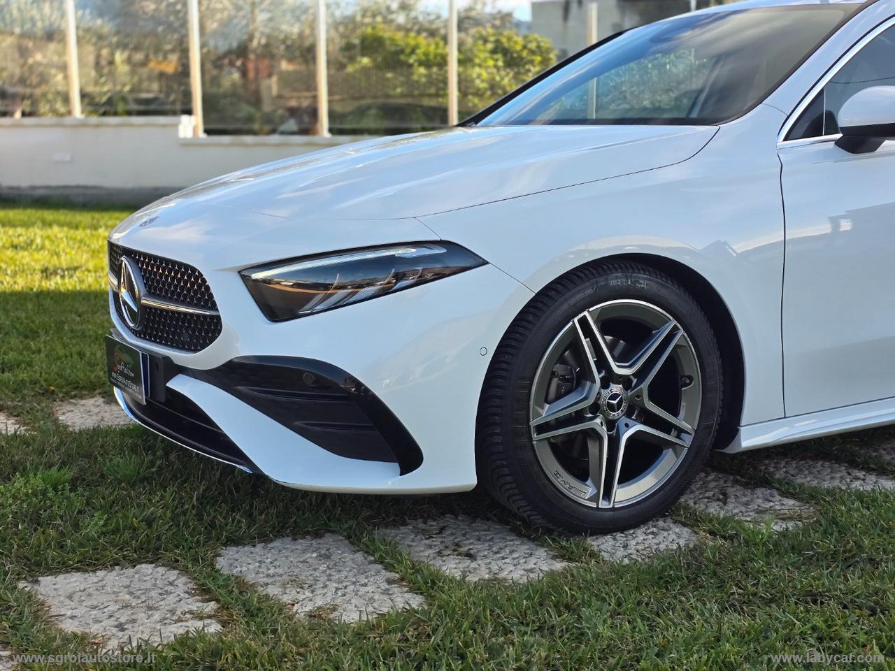 MERCEDES-BENZ A 200 d Automatic Premium AMG Line