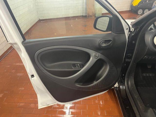 SMART ForFour 70 1.0 Youngster