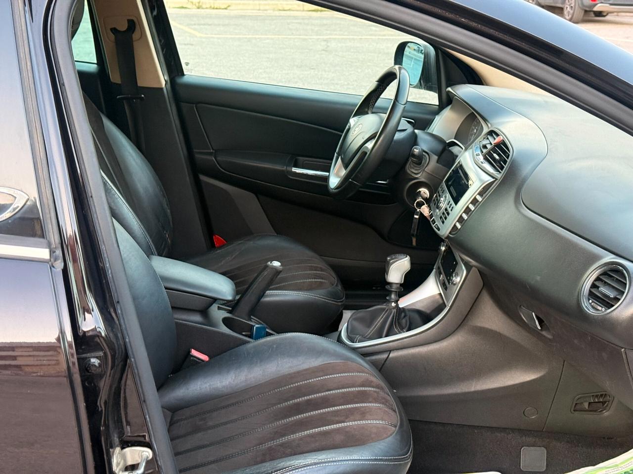 Lancia Delta 1.6 MJT 12 MESI GARANZIA
