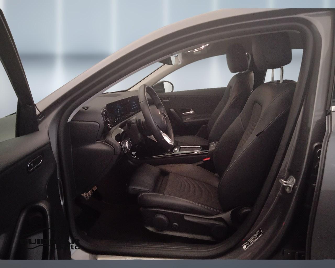 Mercedes-Benz Classe A - W177 2023 - A 180 d Advanced auto