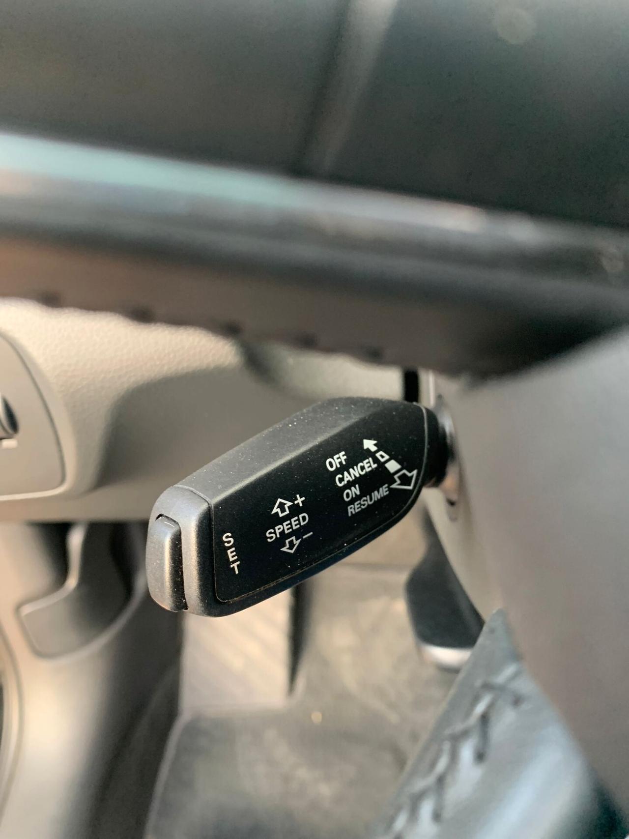 Audi Q3 2.0 TDI 150 CV S tronic Business