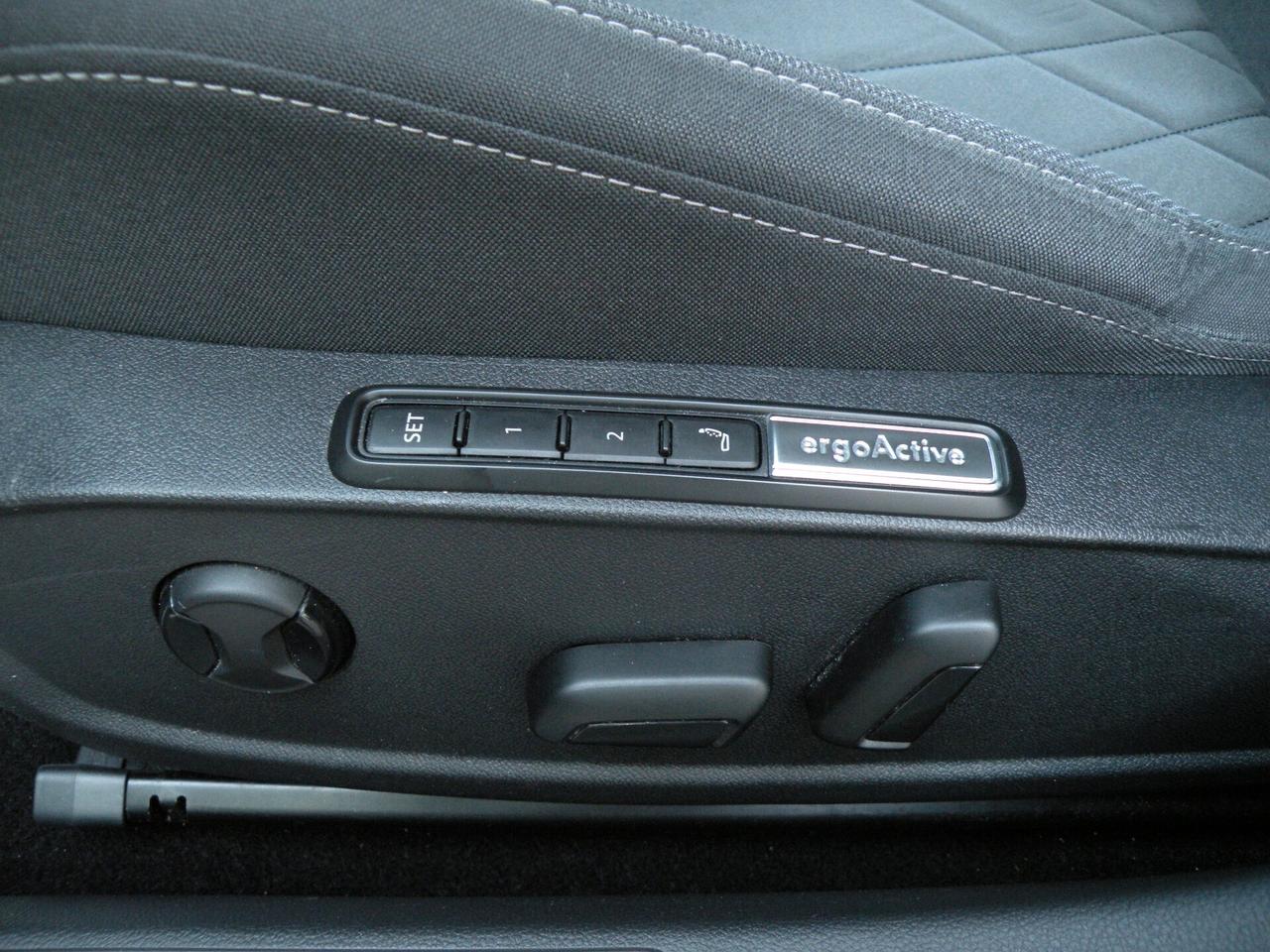 VOLKSWAGEN GOLF 2.0 115CV STYLE 2021