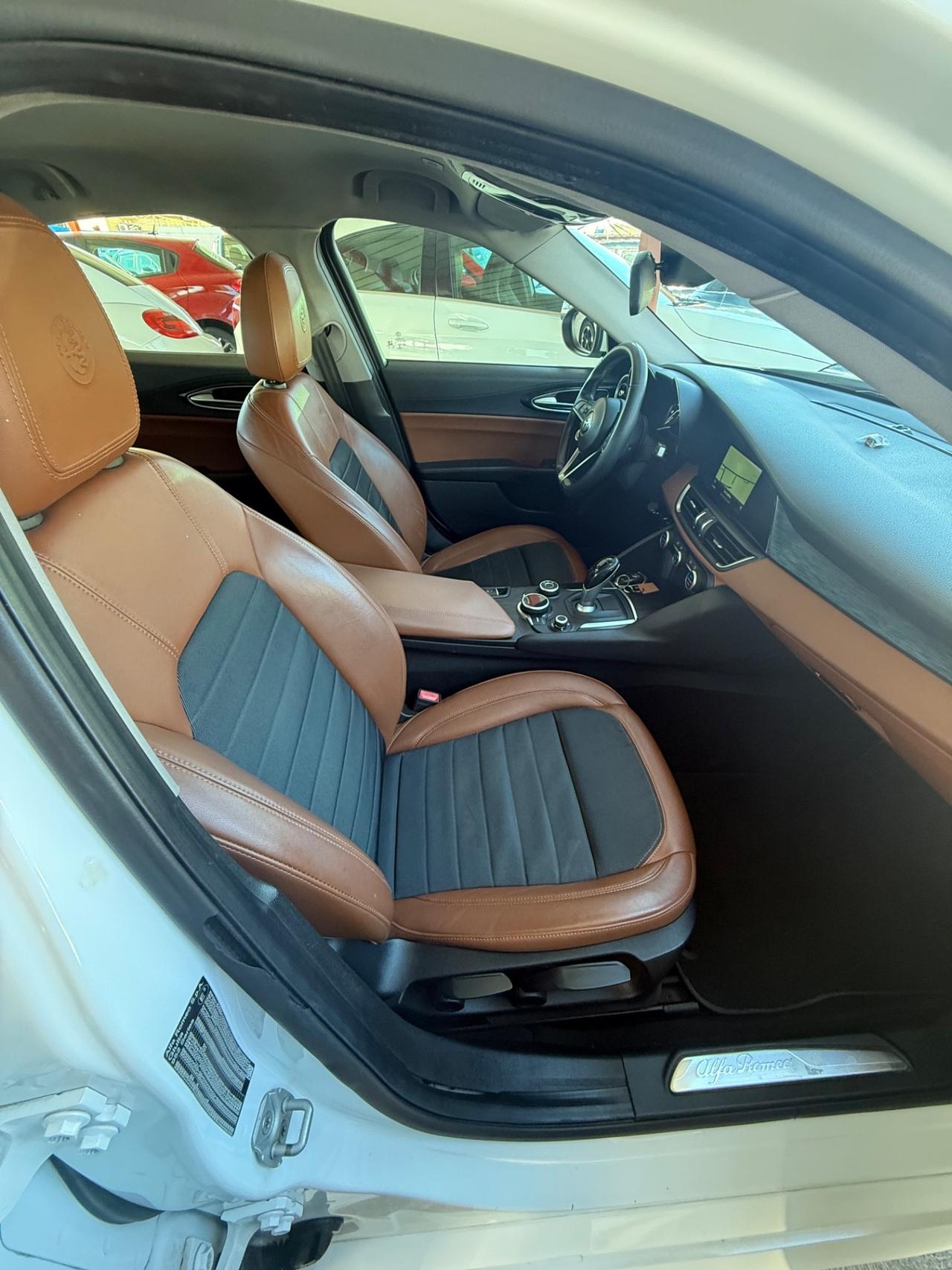 Giulia 2.2 150 CV/VELOCE /rate/permute/E6