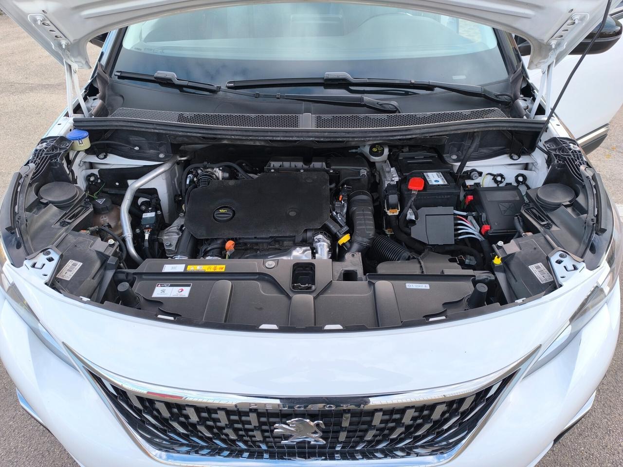 PEUGEOT 3008 ALLURE 1.6 HDI 130cv 09/19 TETTO/NAVI/LED