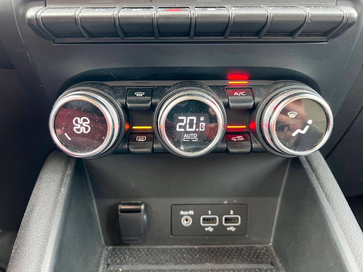 RENAULT Captur 1.6 E-Tech hybrid Initiale Paris 145cv auto