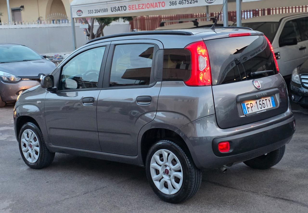 Fiat Panda 0.9 TwinAir Turbo Natural Power Lounge
