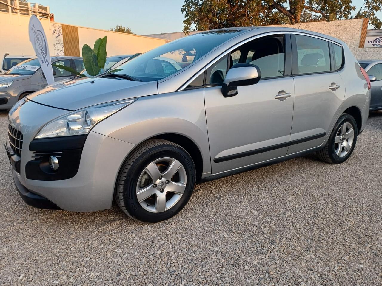 Peugeot 3008 1.6 HDi 112CV OTTIMO - 2012