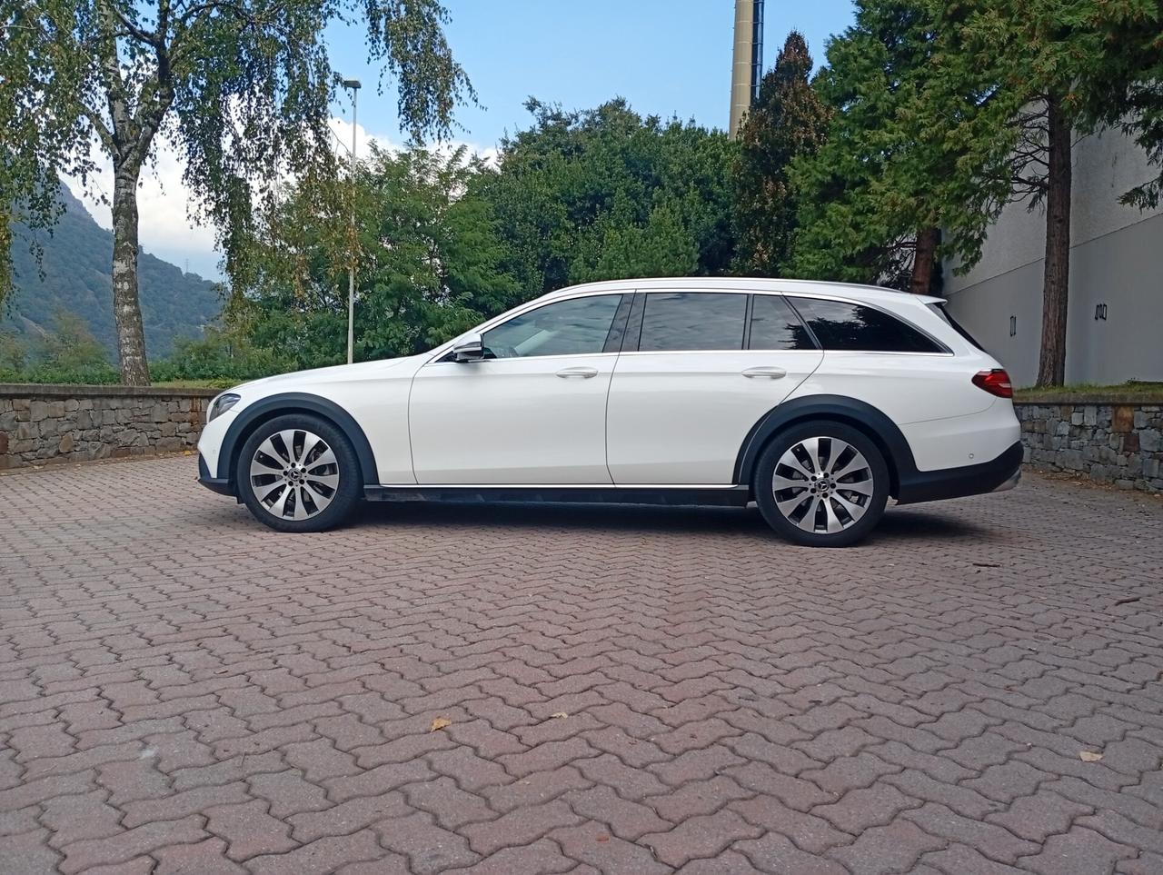 Mercedes-benz E 220 d S.W. 4Matic Auto Premium Plus All-Terrain