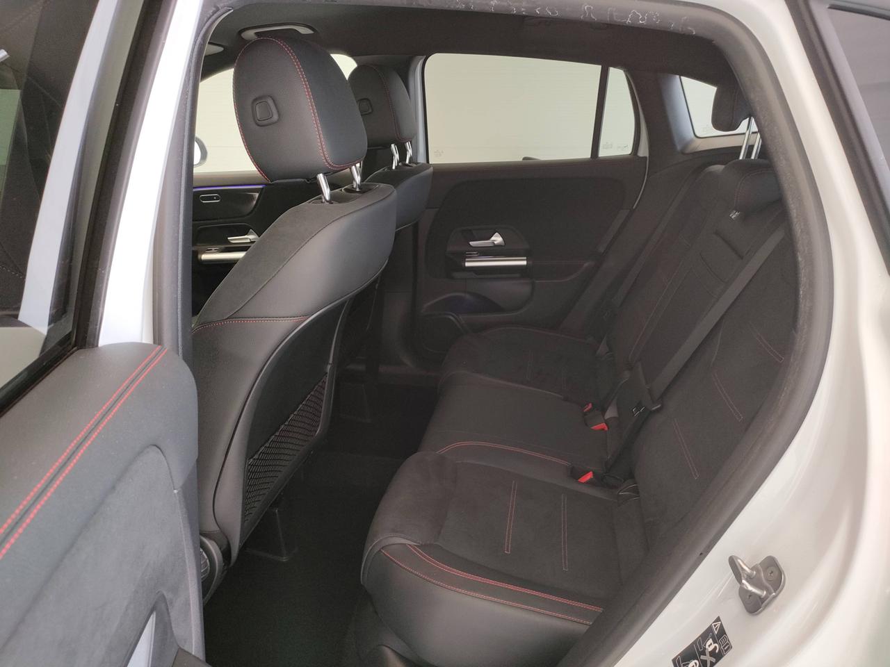 Mercedes-Benz GLA-H247 2023 - GLA 200 d AMG Line Advanced Plus auto