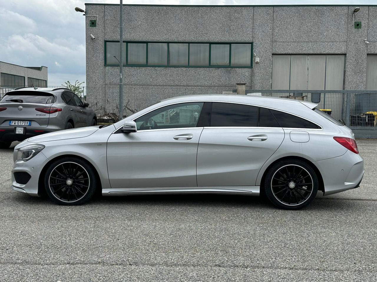 Mercedes-benz CLA 220 CLA 220 d Shooting brake Automatic Premium AMG