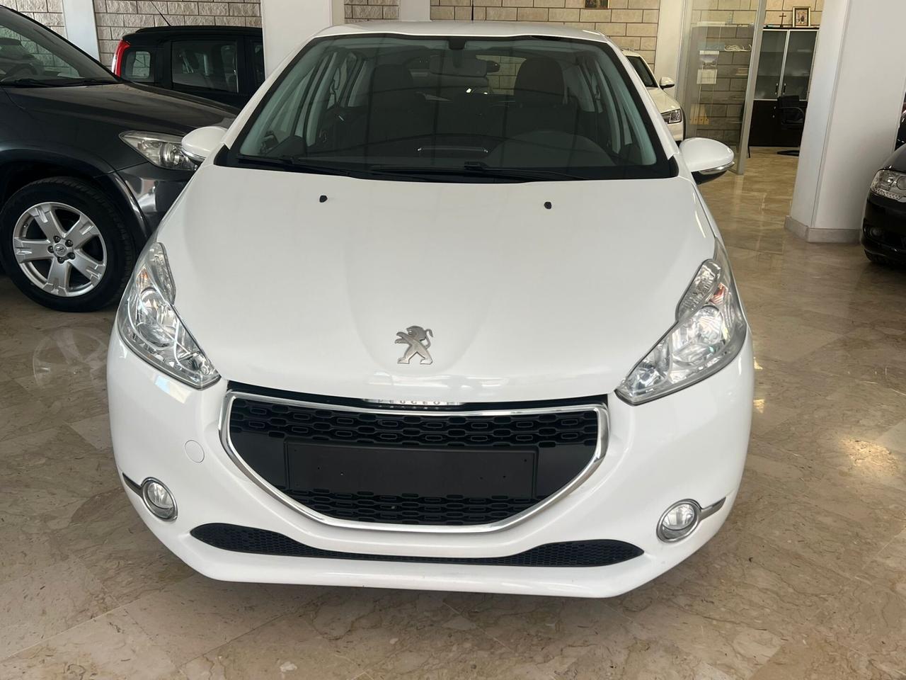 Peugeot 208 1.6 e-HDi 92 CV Stop&Start 5 porte Active