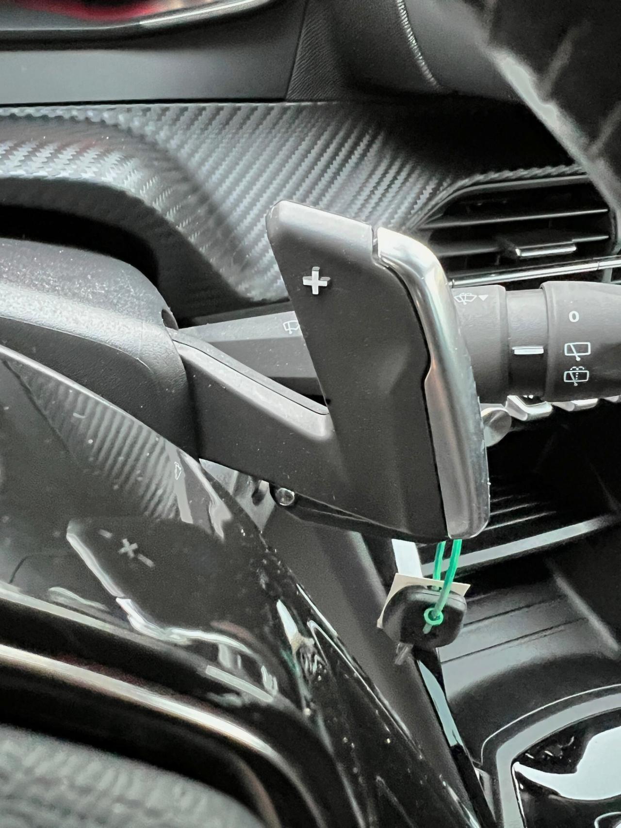 Peugeot 2008 PureTech 130 S&S EAT8 Active Pack