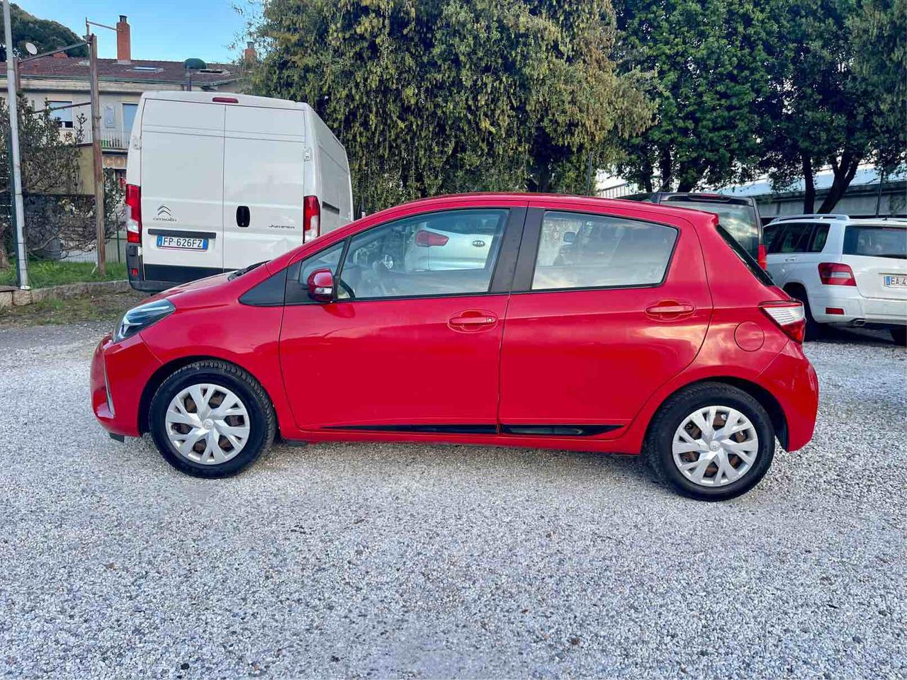TOYOTA YARIS 1.0 BENZINA - COOL