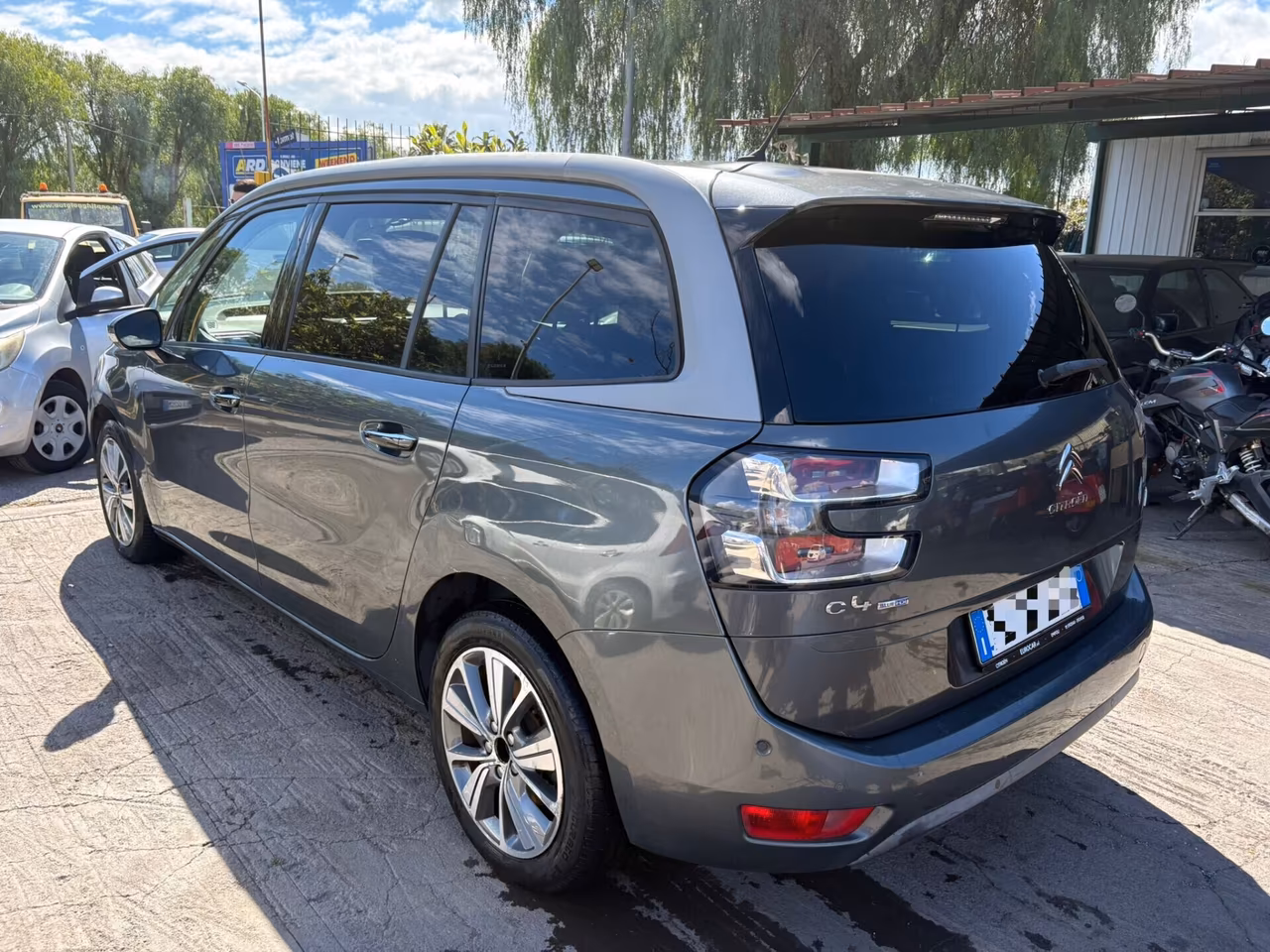Citroen C4 Picasso H:D:I ---7-p.o.s.t.i.