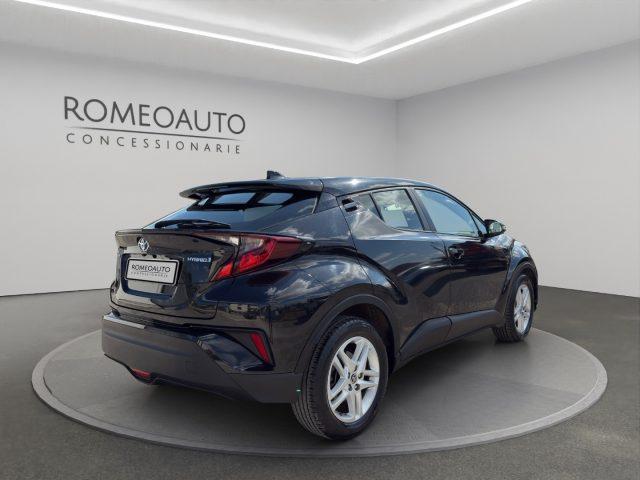 TOYOTA C-HR 1.8 Hybrid E-CVT Active