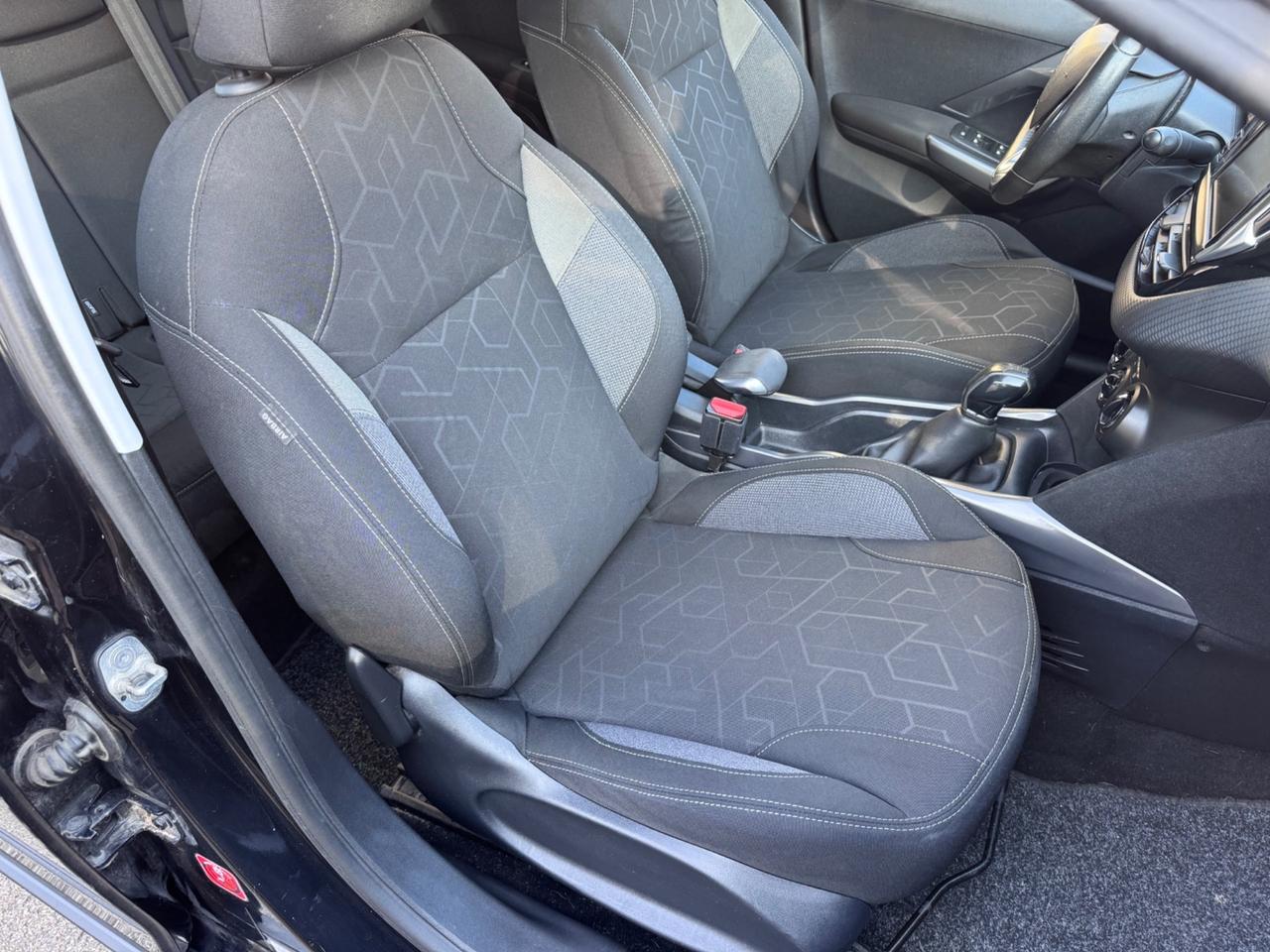 Peugeot 2008 BlueHDi 75 Active garanzia 12 mesi