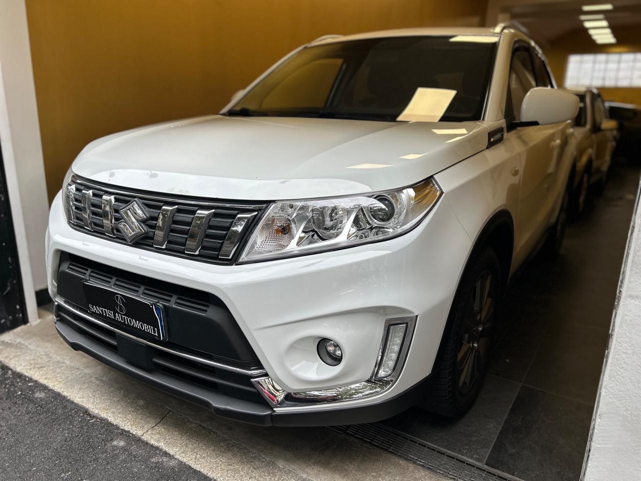Suzuki Vitara 1.0 Boosterjet Cool 2wd auto *** AUTOMATICA ***