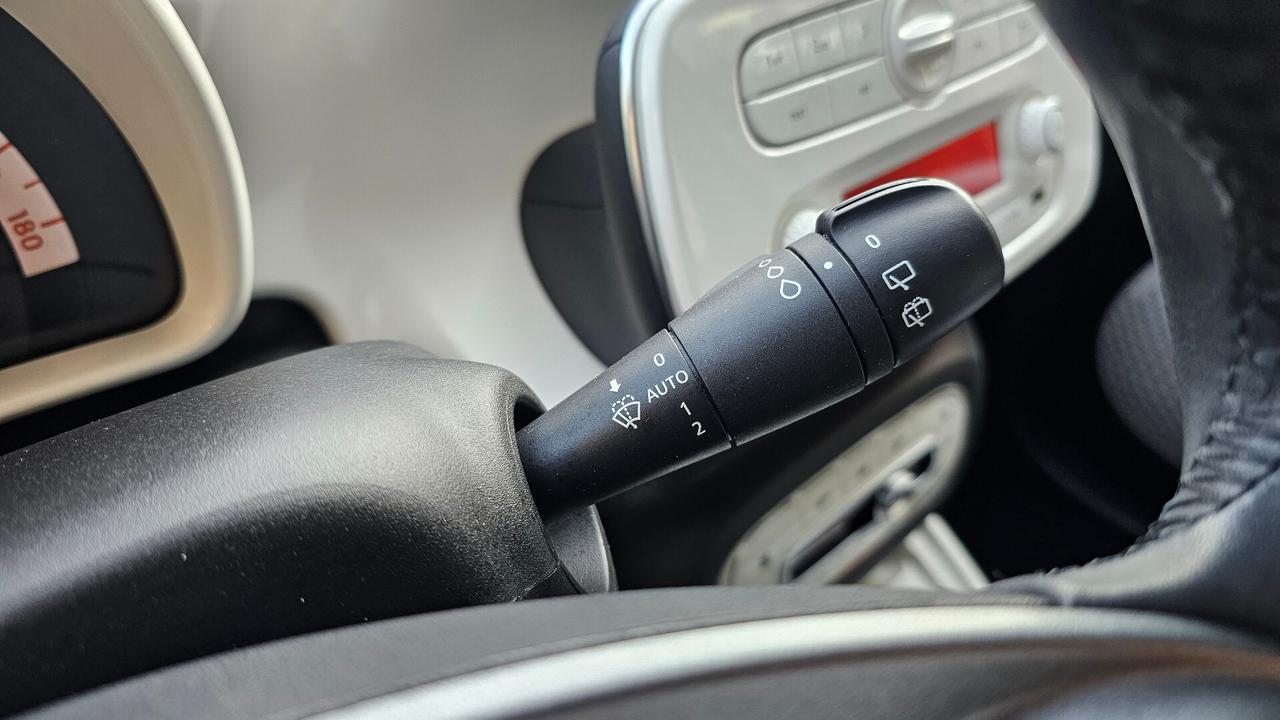 Smart ForFour 70 1.0 Passion UNIPRO' TAGL CERT LED SENSORI