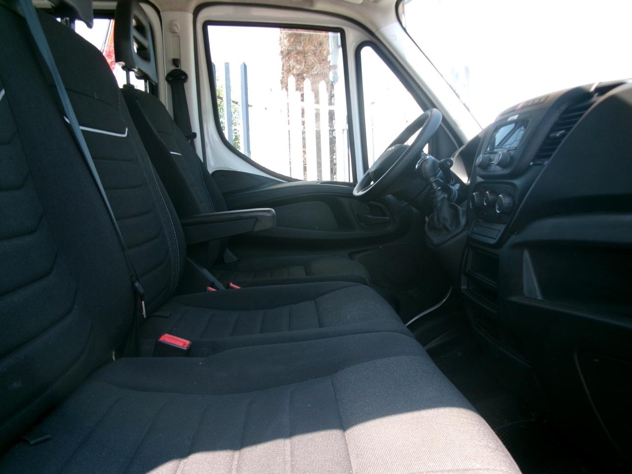 Iveco Daily 35C14 2.3 140CV E6D DOPPIA CABINA 7P RIBALTABILE 56000KM
