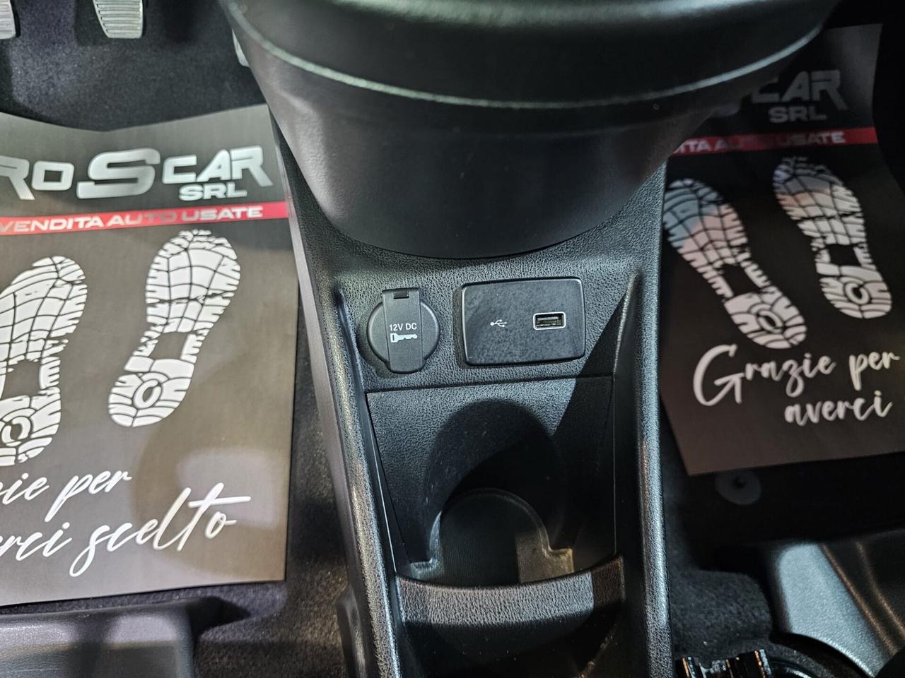 Lancia Ypsilon 1.2 69 CV Gold (29.000km)