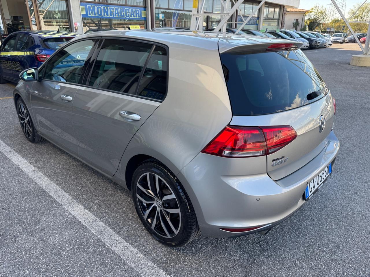 Volkswagen Golf 1.6 TDI DSG 5p. Highline 2015