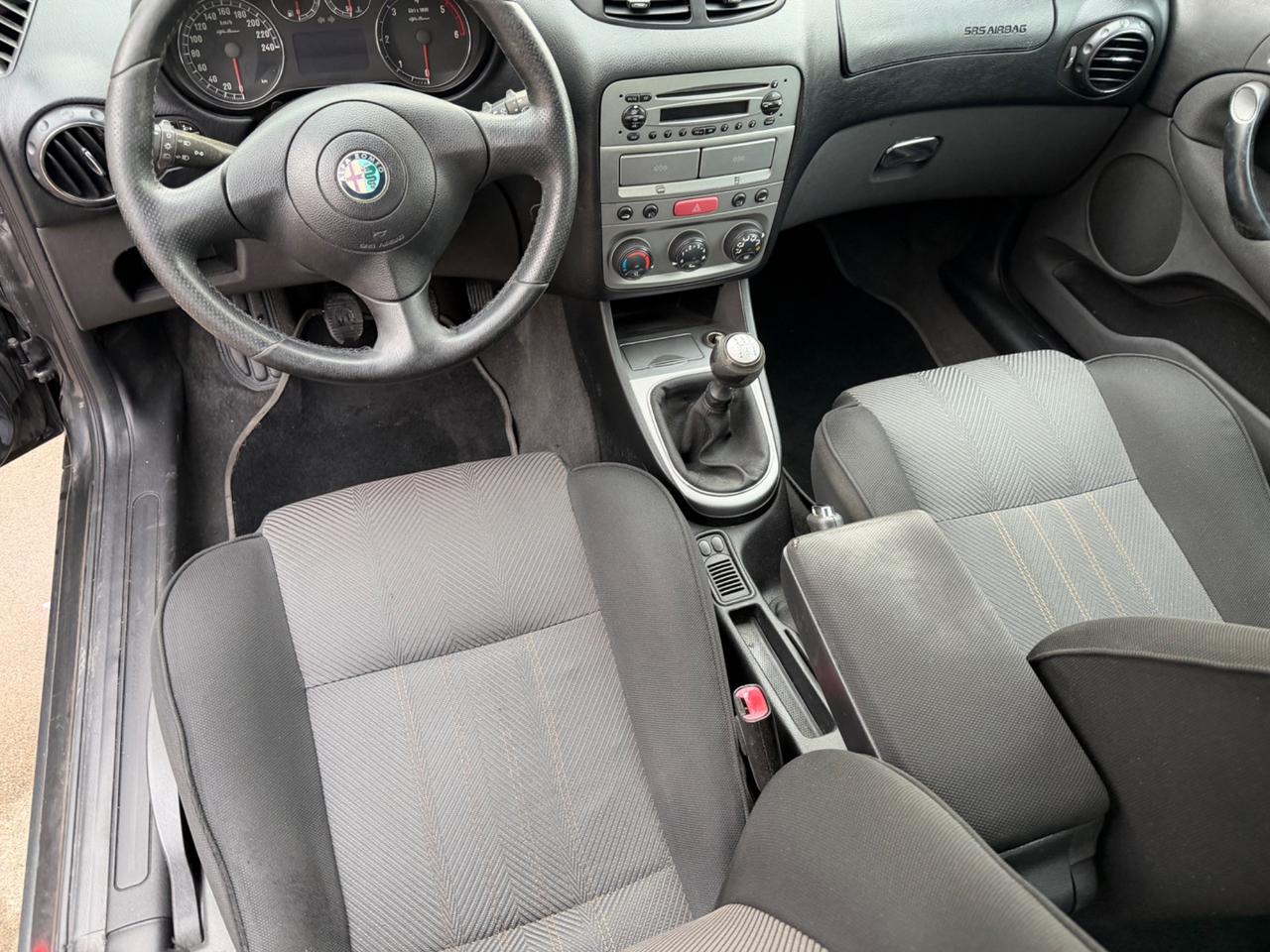 Alfa Romeo 147 1.9 JTD M-JET 16V 5 porte Dist.