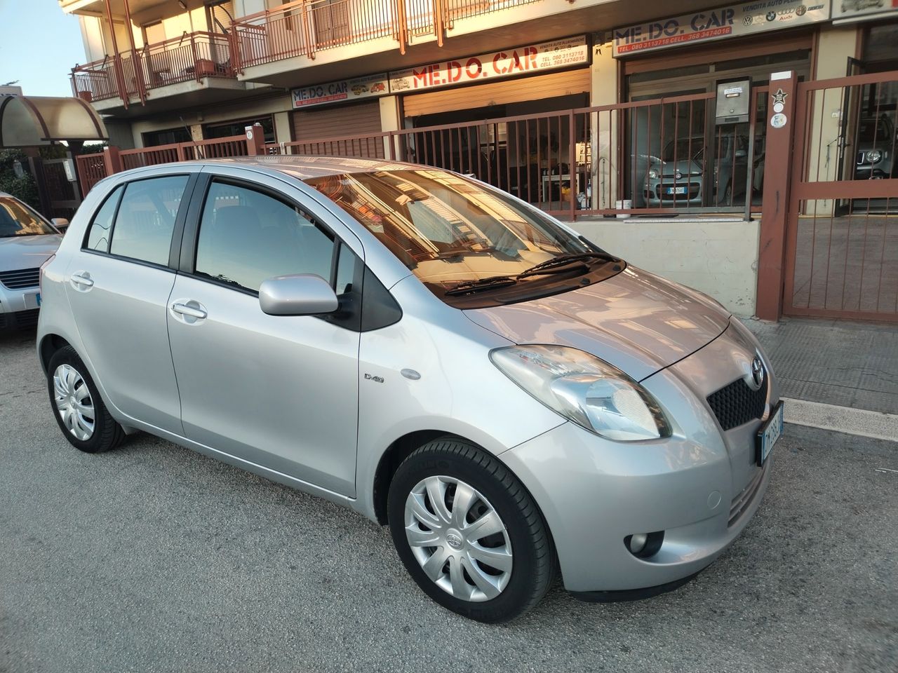 Yaris 1.4 disel 5 p cambio automatico