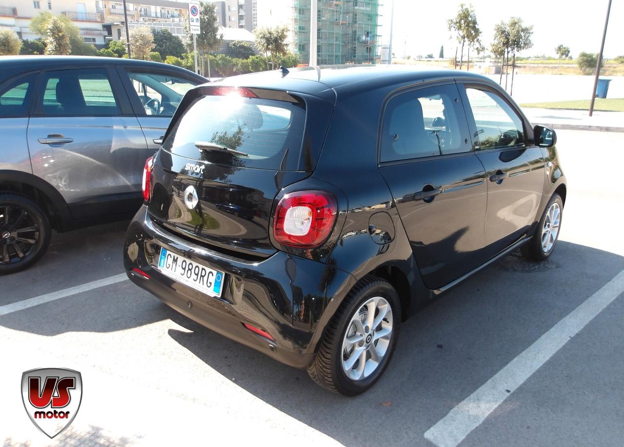 SMART FORFOUR 1.0 BENZ-GARANZIA FULL