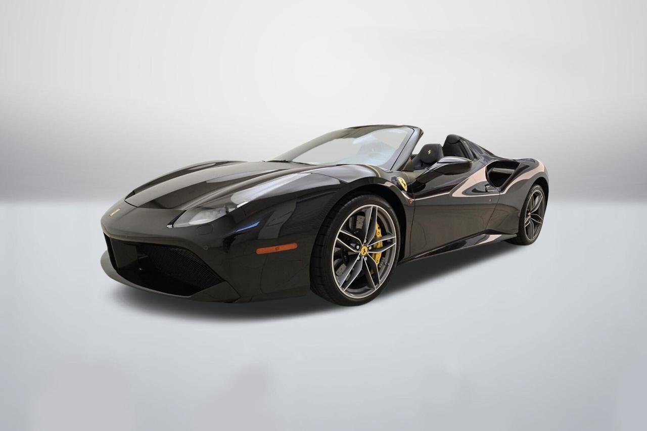 Ferrari 488 Spider NOLEGGIO LUNGO TERMINE - LEASING FULL INCLUSIVE