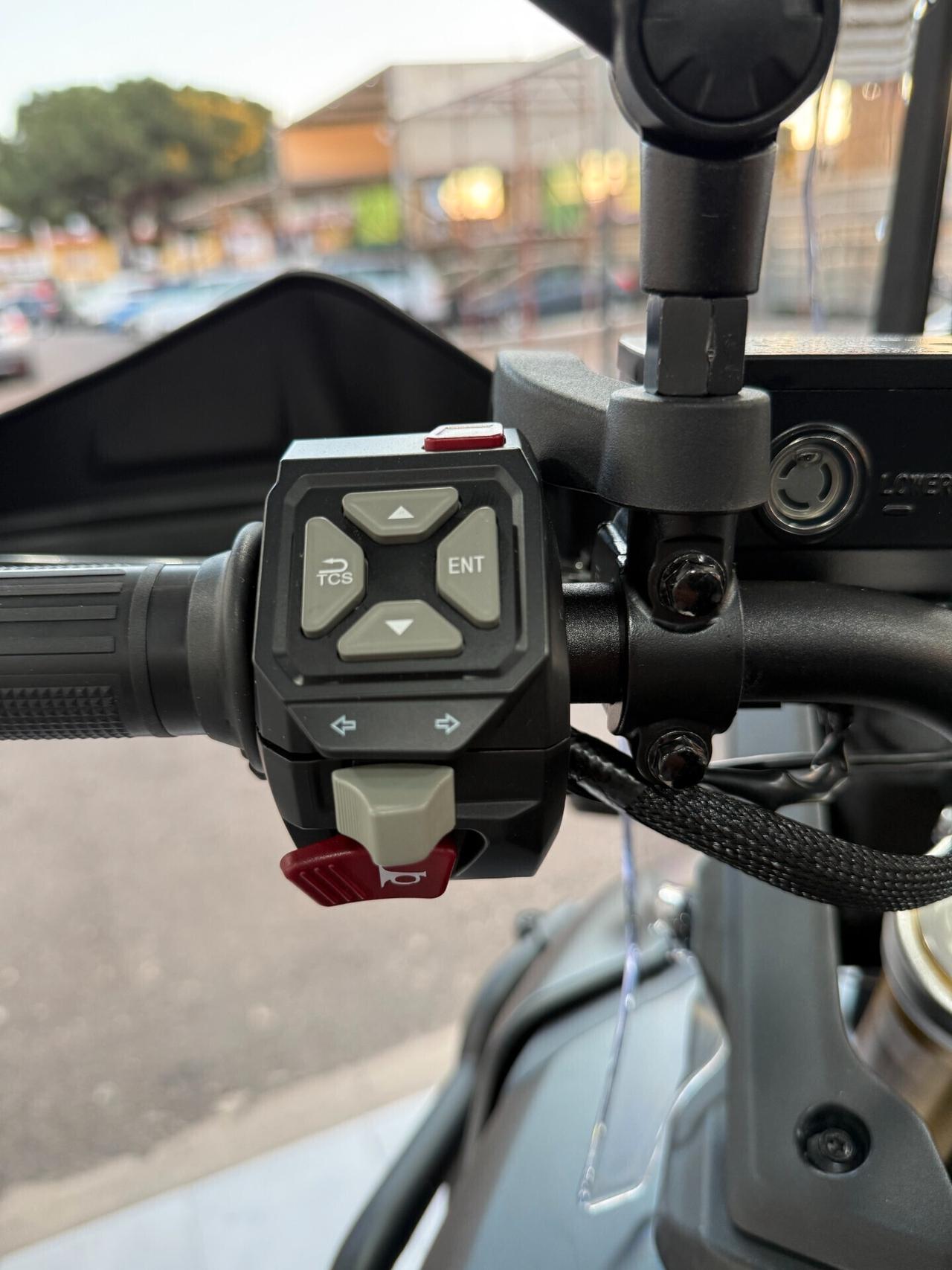 Voge Valico 800 DSX RALLY NUOVE PRONTA CONSEGNA