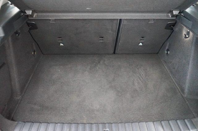 BMW 116 d 5p. Business Advantage