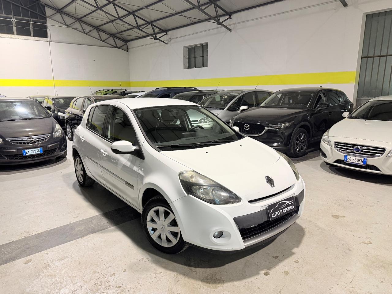 Renault Clio 1.2 5 porte GPL neopatentati 2012