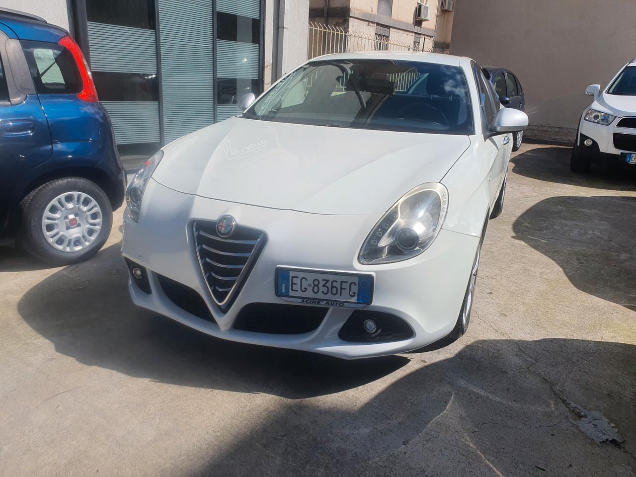 Alfa Romeo Giulietta 1.6 JTDm-2 105 CV Distinctive