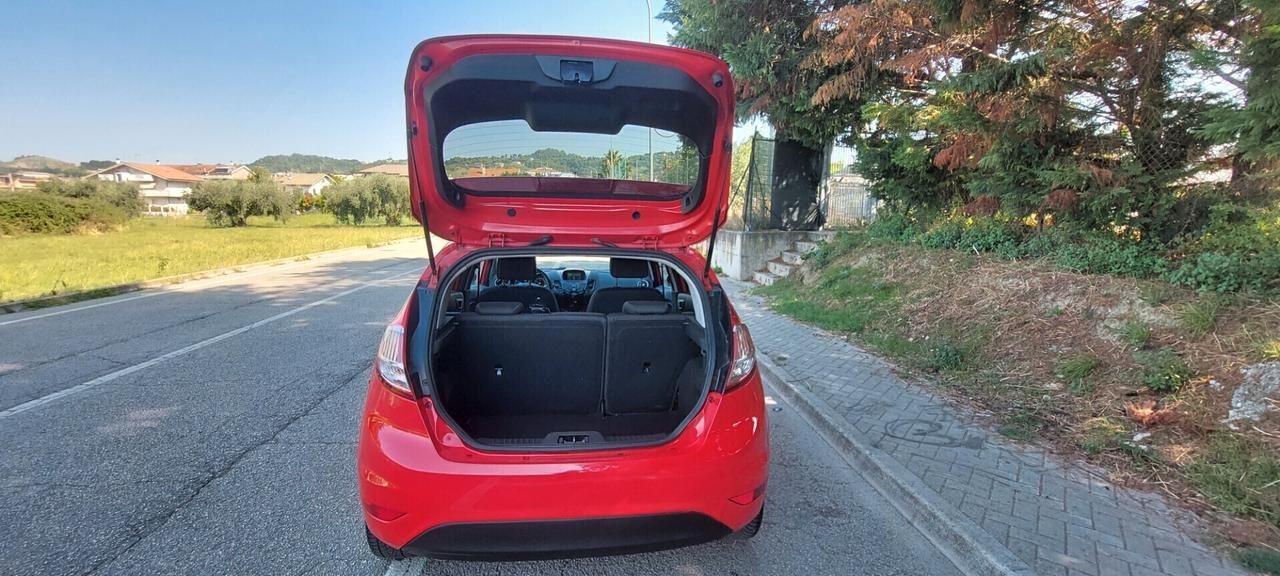 FIESTA 1,4 GPL DI SERIE CASA MADRE TITANIUM NAVI TELEFONO LEGA IMPECCABILE FULL FULL