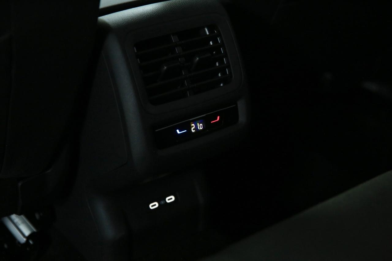 Volkswagen T-Roc Life 1.5 eTSI ACT 150 cv DSG_KM0_NUOVA