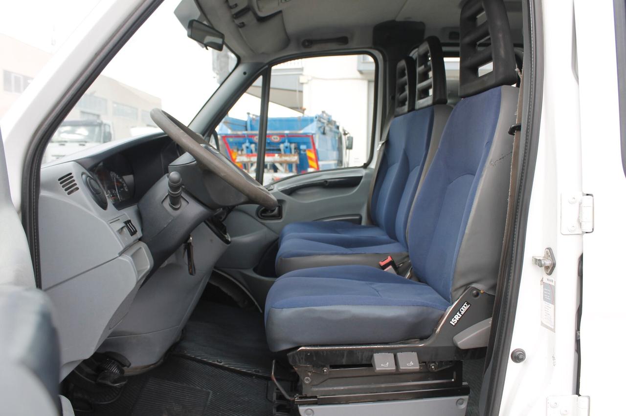 Iveco Daily 35C12 2.3 -DC- 7 POSTI CASSONE FISSO