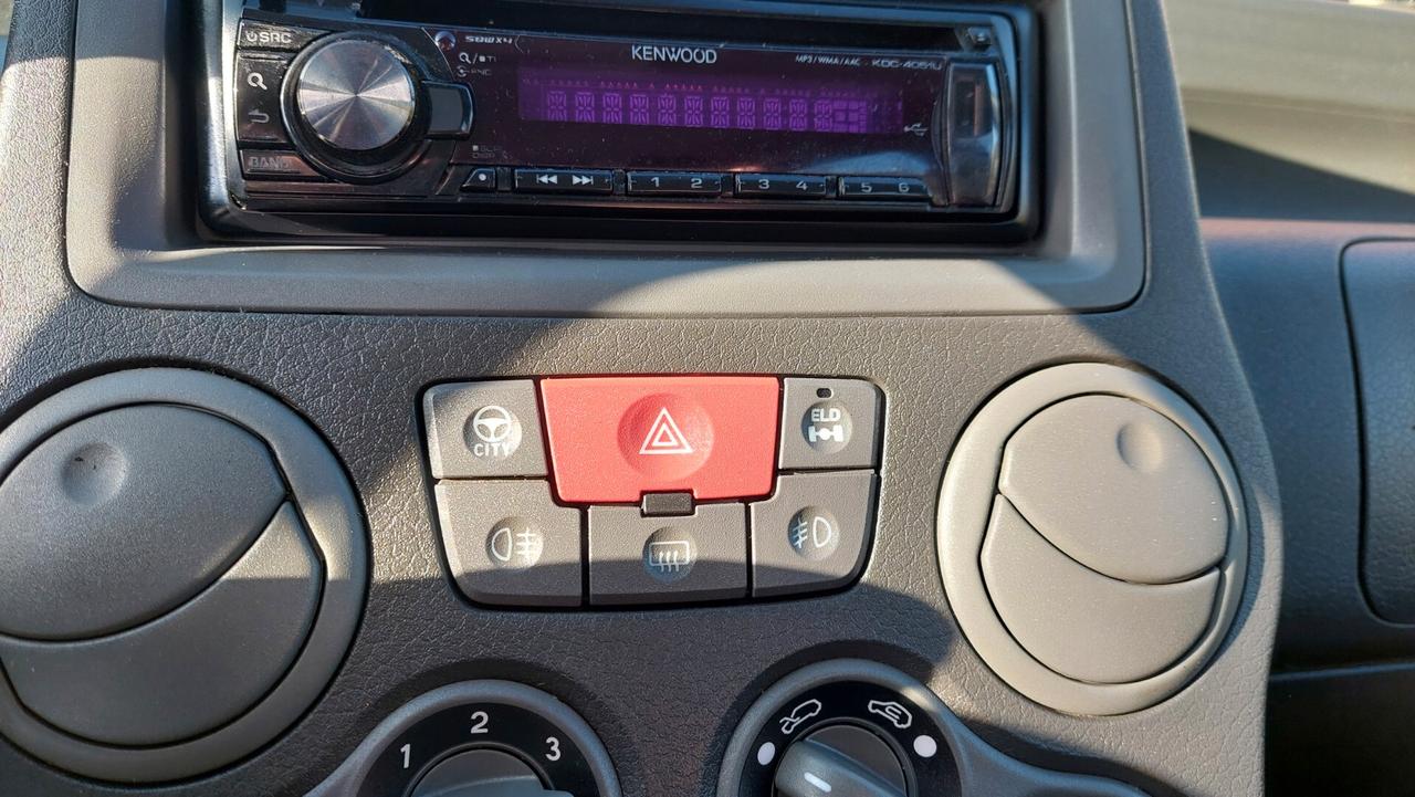 Fiat Panda 1.3 MJT 16V DPF 4x4 Climbing