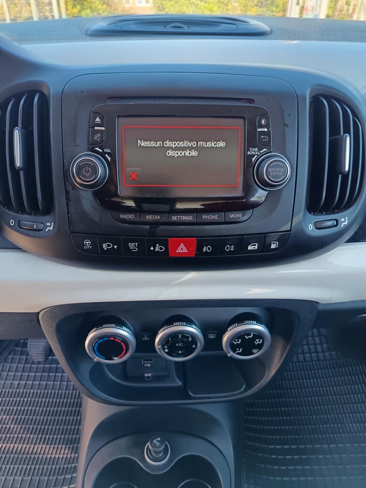 Fiat 500L 1.4 T-Jet 120 CV GPL Lounge con SERBATOIO GPL REVISIONATO