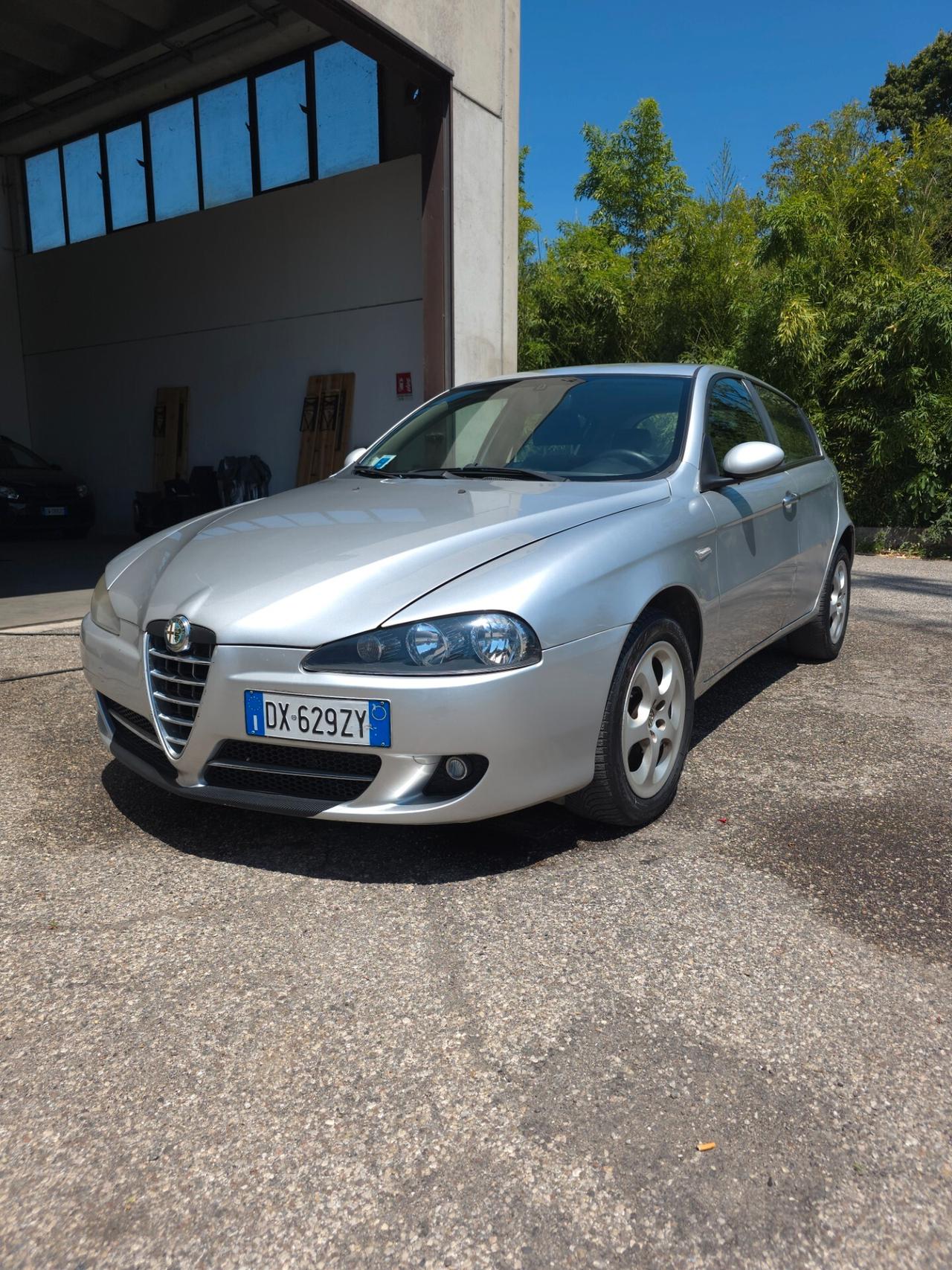 Alfa Romeo 147 1.6 16V TS (105) 5 porte Progression
