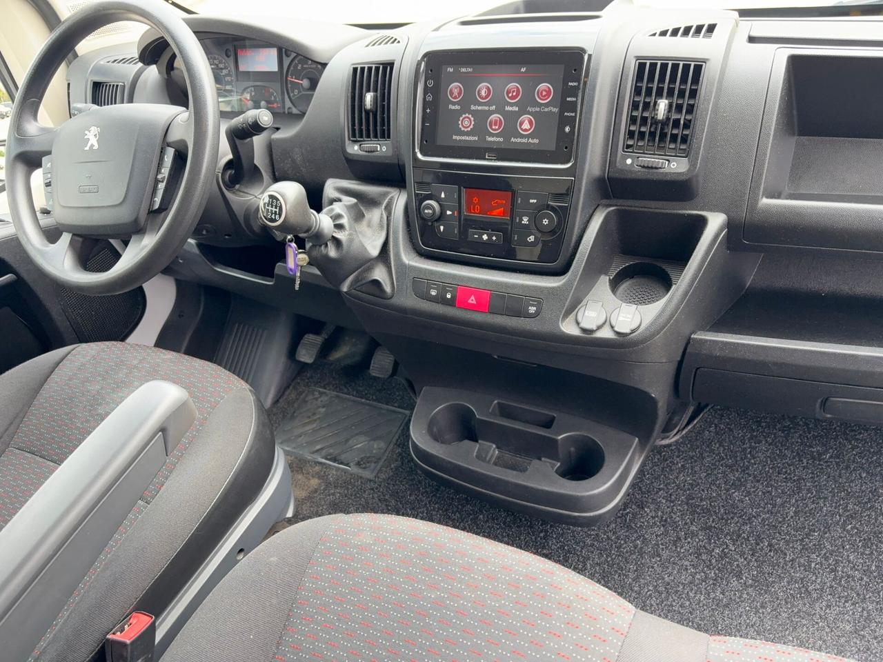 PEUGEOT Boxer 2.2BHDi 140 S&S L2H2 - 2023