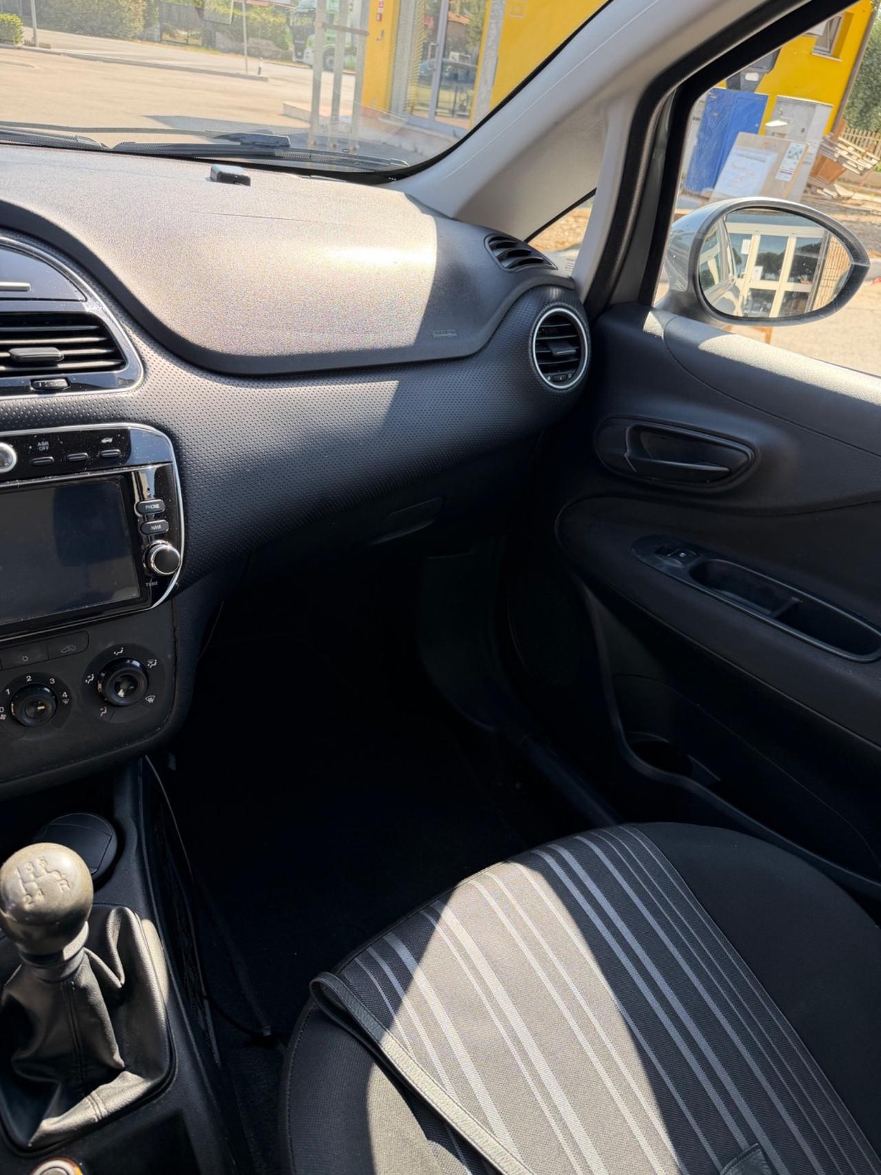 Fiat Grande Punto 1.4 5 porte S&S Dynamic NEOPATENTATI