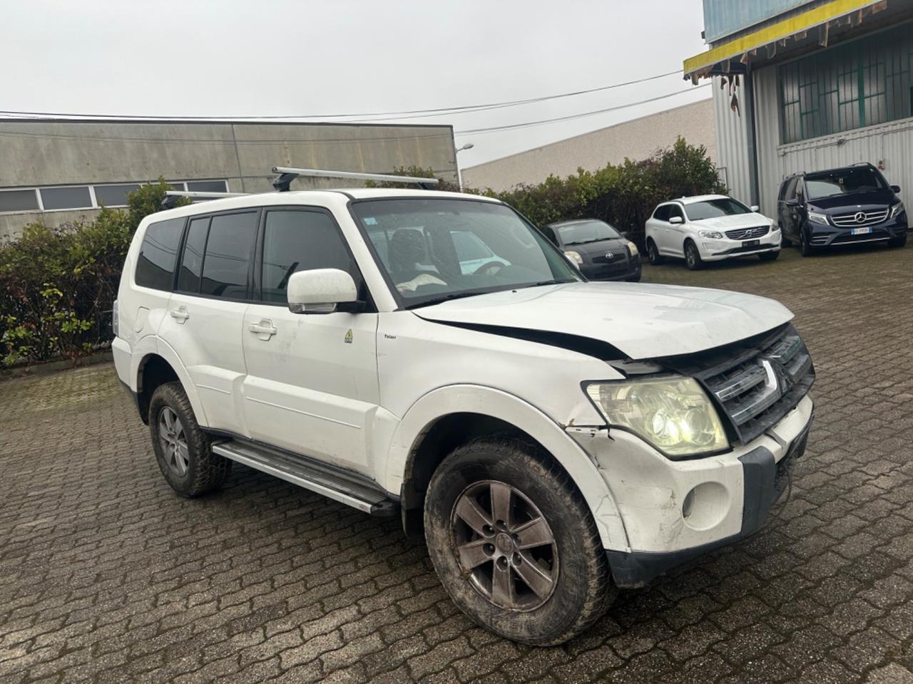 Mitsubishi Pajero 3.2 DI-D 16V 5p. Intense