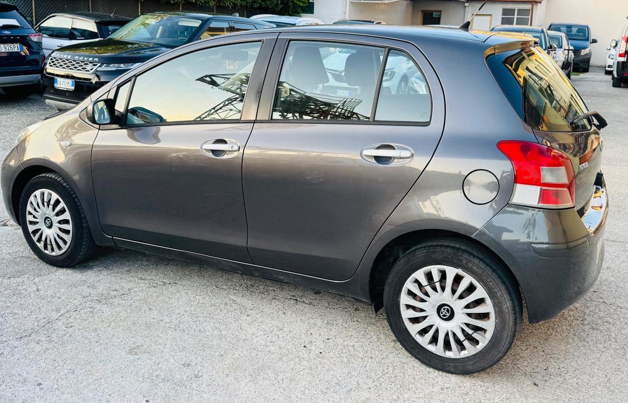 Toyota Yaris 1.3 5 porte M-MT Sol