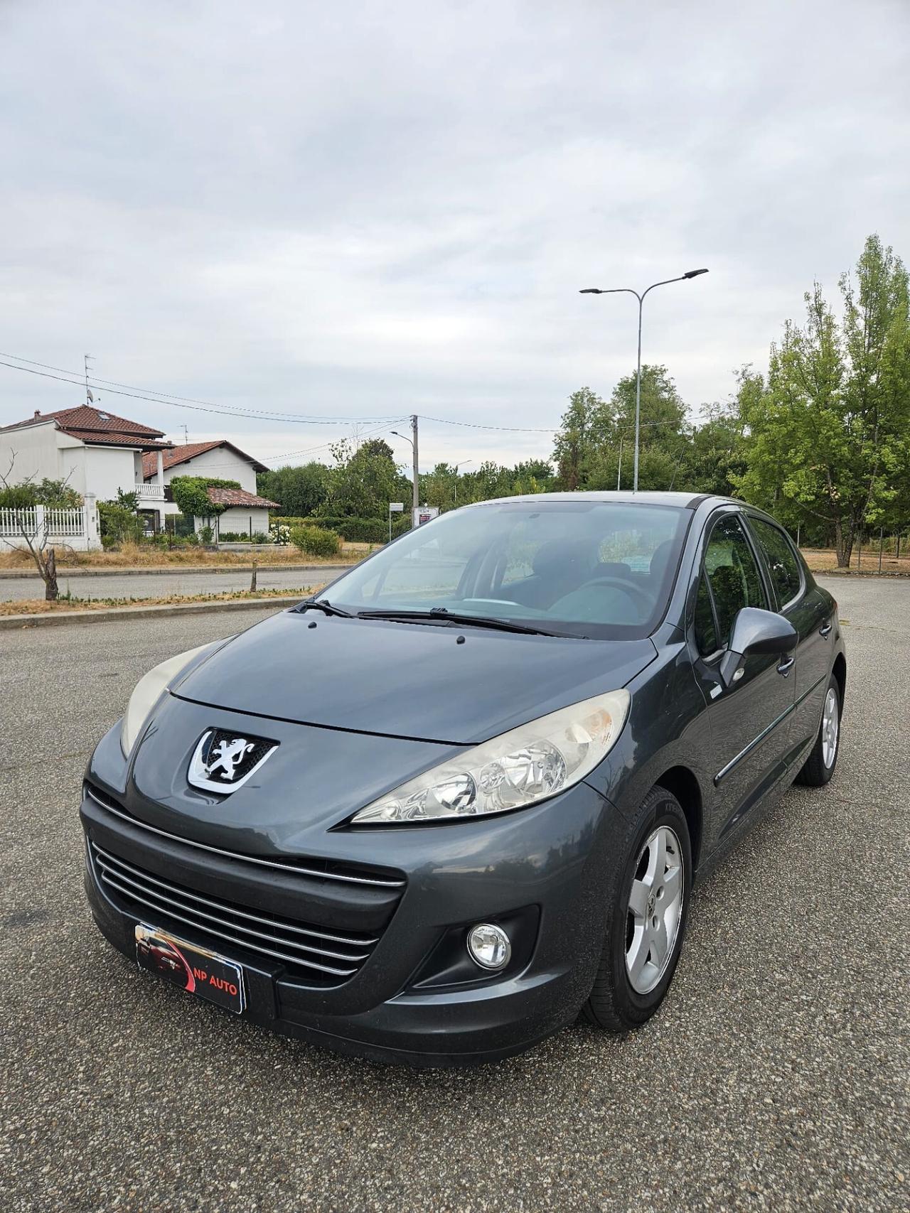 Peugeot 207 NEOPATENTATI