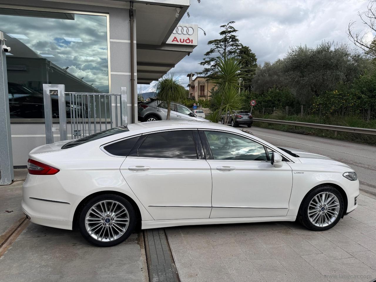 FORD Mondeo F.Hybrid 2.0 187CV eCVT 4p. Vign.